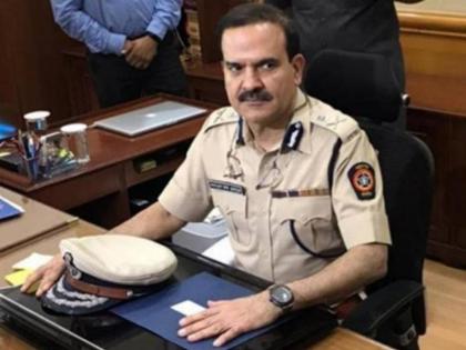 another recovery case has been registered against former mumbai police commissioner parambir singh in goregaon | Parambir Singh: 'माझ्याकडून ९ लाख आणि दोन मोबाइल हफ्ता म्हणून घेतले', व्यावसायिकाचा आरोप; परमबीर सिंगांविरोधात आणखी एक गुन्हा 