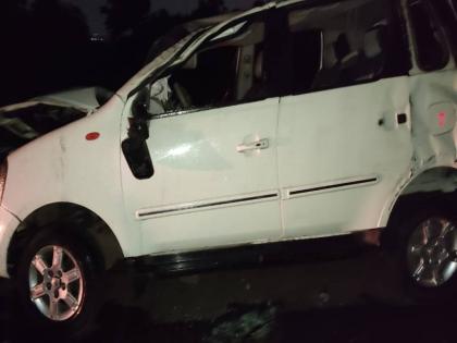 3 died on the spot in car auto collision in ambarnath | अंबरनाथमध्ये रिक्षा आणि कारचा भीषण अपघात; चार जणांचा जागीच मृत्यू 