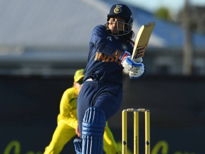 AUS W vs IND W India women beat Australia women by 3 wicket in last ODI | IND vs AUS: भारतीय महिला संघानं ऑस्ट्रेलियाचा 'विजय रथ' रोखला! कांगारुंना मायभूमीत दाखवलं अस्मान, रोमहर्षक लढतीत २ विकेट्सनं मात