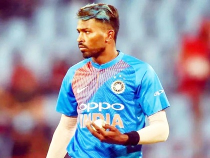 team india hardik pandya option ipl 2021 venkatesh iyer uae | IPL 2021: हार्दिक पंड्यासाठी नवा पर्याय सापडला; जबरदस्त बॅटिंग अन् गोलंदाजीतही माहीर