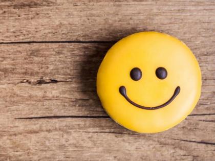 What is the real happiness? read this story! | सुखी माणसाचा सदरा खरंच असतो, की काल्पनिक? जाणून घेण्यासाठी ही गोष्ट वाचा!