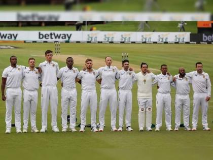 India and south africa had a moment of silence in the memory of archbishop emeritus desmond tutu who passed away this morning | India Vs South Africa Test Match, Centurion Test: सामन्याआधी खेळाडूंचं मौन अन् यजमानांनी हातावर बांधली काळीपट्टी, कारण...