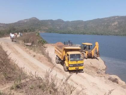 Kelve Road Zanjaroli Dam averted immediately need permanent solution | केळवे रोड झांजरोली धरणाचा धोका तूर्तास टळला! कायम स्वरूपी व्यवस्था कधी?