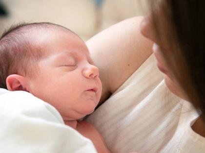 Why, when and how to milk feeding a baby? Learn the scientific method! | बाळाचा दुग्धपान विधी का, केव्हा व कसा करावा? जाणून घ्या शास्त्रशुद्ध पद्धत!