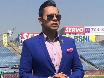 aakash chopra commentary twitter fan india vs west indies match | Aakash Chopra Twitter: 'तू कॉमेंट्री करणं बंद कर...'; आकाश चोप्राकडे नेटिझनची मागणी, मिळालं मजेशीर प्रत्युत्तर