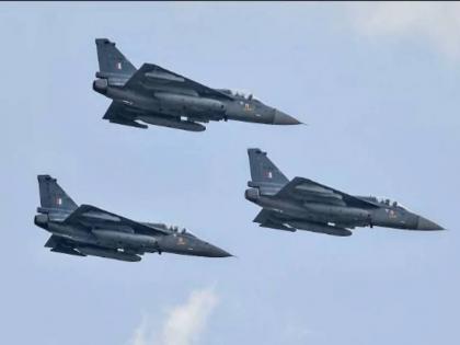 Taiwan defence ministry says 9 Chinese planes have entered defence zone | रशिया-युक्रेन युद्ध सुरू असताना ९ चिनी लढाऊ विमानं तैवानच्या हद्दीत; एकच खळबळ 