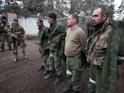 Russia vs Ukraine War russian soldiers captured by ukraine army made shocking revelations | Russia vs Ukraine War: रशियन सैनिकांचा मायदेशी जाण्यास नकार; पकडल्या गेलेल्या जवानांनी सांगितला धक्कादायक प्रकार