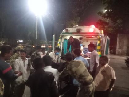 tractor trolley of farming laborers accident One killed 20 injured in kolhapur maharashtra | जोतिबाचं दर्शन घेऊन परतणाऱ्या शेतमजुरांची ट्रॅक्टर ट्रॉली उलटली; एक ठार, 20 जण जखमी