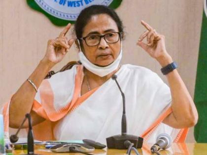 Nation heading for eco crisis BJP busy targeting opposition states West Bengal CM Mamta Banerjee | देश आर्थिक संकटाकडे लोटला जात असताना भाजपा फक्त विरोधकांवर टीका करण्यात मग्न: ममता बॅनर्जी