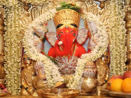 Angarak Sankashta Chaturthi 2022: Take a darshan of 'Shree' today for the sake of Angaraki and also know the importance of Bappa of the right trunk! | Angarak Sankashta Chaturthi 2022 : अंगारकीनिमित्त 'श्रीं' चे आजचे दर्शन घ्या आणि उजव्या सोंडेच्या बाप्पाचे महत्त्वही जाणून घ्या!