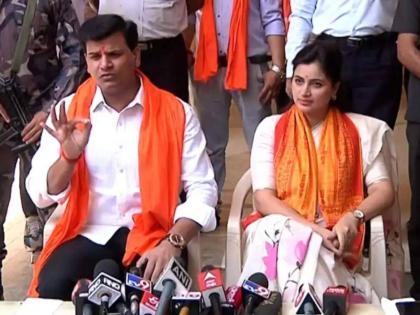 shiv sena wants apology from mp navneet rana and mla ravi rana | राणा दाम्पत्य मुंबई सोडण्याच्या तयारीत; पण शिवसैनिकांची एकच अट, परिस्थिती चिघळणार?