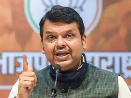 Video Jai Hanuman Gyan Gun Sagar When Devendra Fadnavis chants Hanuman Chalisa in the press conference | Video: जय हनुमान ज्ञान गुण सागर! देवेंद्र फडणवीस पत्रकार परिषदेत हनुमान चालीसा म्हणून दाखवतात तेव्हा...