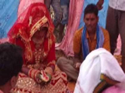 suhagraat bride groom looteri dulhan cash gold absconding motihari bihar police | लग्नाच्या पहिल्या रात्री पत्नीची वाट पाहात होता पती, पण भावानंच दगा केला अन्...