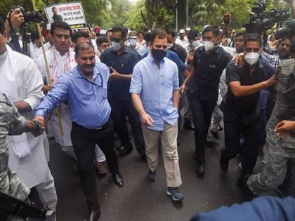 Rahul Gandhi interrogated for eight hours the next day Protests by Congress across the country | राहुल गांधी यांची दुसऱ्या दिवशी आठ तास चौकशी; काँग्रेस कार्यकर्त्यांकडून देशभर निषेध