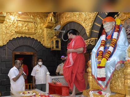 Minister Anil Parab visit to Shirdi instead of ED | मंत्री अनिल परब यांची ईडीऐवजी शिर्डीत हजेरी, म्हणाले...सोमय्यांना उत्तर देण्यास बांधील नाही