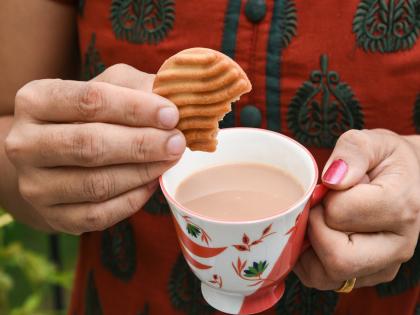 Health Care: Do you also have a habit of eating tea biscuits with your first tea? Then read this! | Health Care: तुम्हालाही पहिल्या चहाबरोबर चहा बिस्कीट खाण्याची सवय आहे का? मग हे वाचाच!