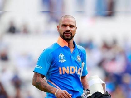 shikhar dhawan statement on playing only one format team india opener | Shikhar Dhawan: "मला संघावरचं ओझं व्हायचं नाही", शिखर धवन सिलेक्शनबाबत मनमोकळेपणानं बोलला!