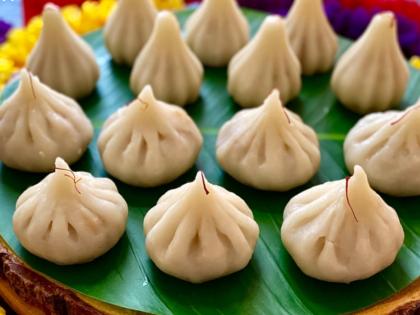 Ganesh Festival 2022: We know Bappa's Modak love, but the Padma Purana has told how it started! | Ganesh Festival 2022 : बाप्पाचे मोदक प्रेम आपल्याला माहीत आहेच, पण ते कसे जडले ते सांगितलंय पद्म पुराणात!