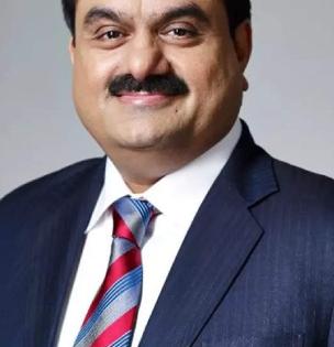 अदानींची 'व्हॅल्यू' वाढली! देशातील सर्वाधिक बाजार मूल्य असलेला ग्रूप, टाटांनाही टाकलं मागे