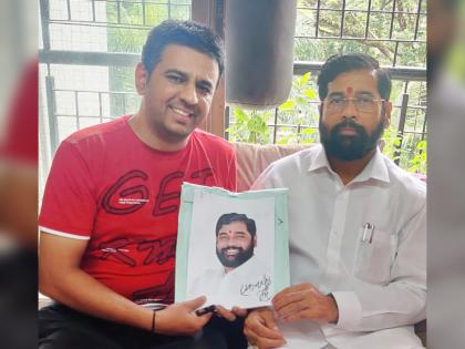 Kaustubh Sathe, who enjoys the hobby of collecting signatures of nearly 5000 people; Let's know his 'signature' journey! | जवळपास ५००० लोकांची स्वाक्षरी घेण्याचा छंद जोपासणारा कौस्तुभ साठे; जाणून घेऊया त्याचा 'सही' प्रवास! 