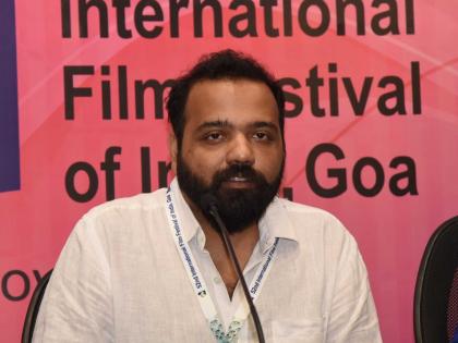 When I came to Mumbai When there were problems, I used to sit looking at the sea says director nikhil mahajan | मी मुंबईत आलो तेव्हा: अडचणी आल्या, तेव्हा समुद्राकडे पाहत बसायचो...