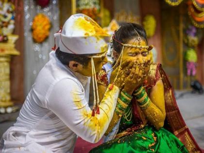 Swapna Shastra: Boys and girls, if you are having 'this' dream, you may getting married soon! | Swapna Shastra: लग्नाळू मुला-मुलींनो, तुम्हाला 'ही' स्वप्न पडत असतील तर लवकरच हळद लागणार म्हणून समजा!