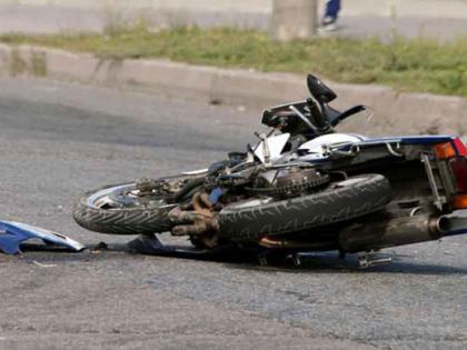 Two school students died in an accident while making reels on a moving bike | चालत्या दुचाकीवर रिल बनवताना झालेल्या अपघातात दाेघा शाळकरी विद्यार्थ्यांचा मृत्यू