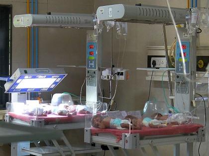  In Nashik, 55 infants have stopped breathing in Thirty days | नाशिकमध्ये जिल्हा रुग्णालयात 30 दिवसांत 55 अर्भकांचा थांबला श्वास