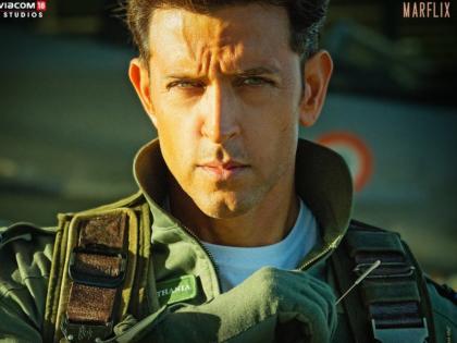 Fighter Poster Alert: Hrithik Roshan As Squadron Leader Shamsher Pathania | 'फायटर' सिनेमाचं नवं पोस्टर आऊट! हृतिक रोशन साकारणार 'ही' भूमिका