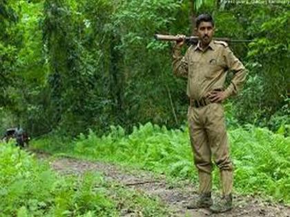 Forest guardians beware! If the end now, the forest department is unauthorized? | वनरक्षकांनो खबरदार! आता संप कराल तर, वनविभागातील संघटना अनधिकृत?