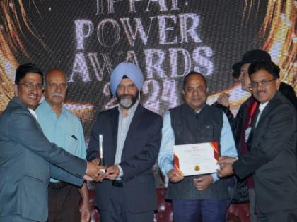 National Award for Best Power Distribution Company to 'Mahavitran'; Also honored with two national awards for renewable energy | ‘महावितरण’ला सर्वोत्कृष्ट वीज वितरण कंपनीचा राष्ट्रीय पुरस्कार; नवीकरणीय ऊर्जेसाठीही दोन राष्ट्रीय पुरस्कारांचा मान