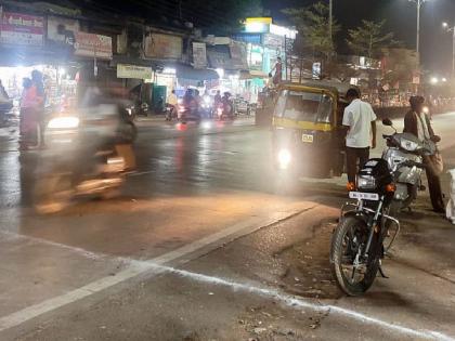 Pedestrian crushed by speeding 16-wheeler truck; Incident at Railway Chowk, Ballarpur | भरधाव १६ चाकी ट्रकने पादचाऱ्याला चिरडले; बल्लारपूरच्या रेल्वे चौकातील घटना 