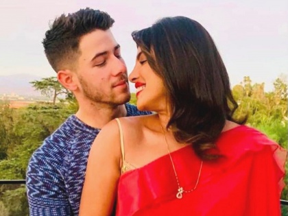 Priyanka Chopra's husband Nick Jonas has a wonderful habit. | प्रियंका चोप्राचा नवरा निक जोनसची गजब सवय, वाचून म्हणाल - 'नवरा असावा तर असा!'