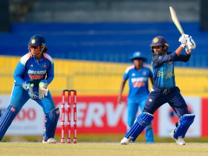 Womens ODI Tri-Series 2025: Sri Lanka beats India by three wickets | IND W vs SL W: श्रीलंकेच्या नीलाक्षी दा सिल्वाचं वादळी अर्धशतक; भारताचा तीन विकेट्सने पराभव