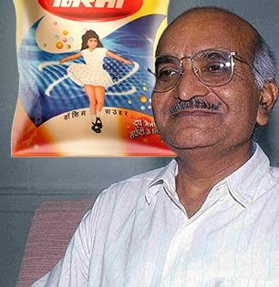 Success Story : शेतकऱ्याच्या मुलानं बनवलं Nirmaला मोठा ब्रँड; सायकलवरुन ₹३ किलोनं विकली पावडर; वाचा करसनभाईंची कहाणी