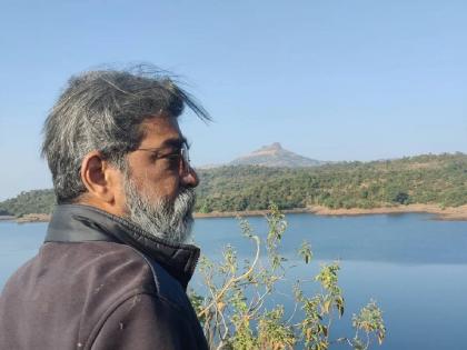 nitin chandrakant desai commits suicide ratnagiri dapoli villagers got emotional | नितीन देसाई यांच्या निधनानंतर दापोलीतील नागरिक शोकाकूल, गावाशी नाळ होती कायम