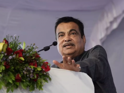 The sin of changing the constitution is Congress, they ignored farmers, laborers - Nitin Gadkari | घटना बदलण्याचे पाप काँग्रेसचे, त्यांनी शेतकरी, मजुरांकडे दुर्लक्ष केले -नितीन गडकरी