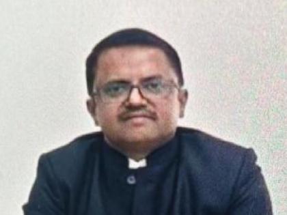 Sangli Assistant Commissioner of Social Welfare Nitin Ubale suspended in bribery case | लाचप्रकरणी सांगलीतील समाजकल्याण सहायक आयुक्त नितीन उबाळे निलंबित Sangli Assistant Commissioner of Social Welfare Nitin Ubale suspended in bribery case | लाचप्रकरणी सांगलीतील समाजकल्याण सहायक आयुक्त नितीन उबाळे निलंबित