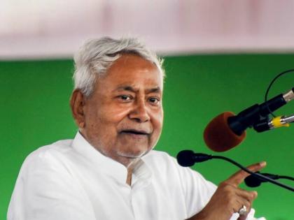 Nitish Kumar sarcastically trolls Sushil Modi over Bihar Politics in BJP rule | Nitish Kumar vs BJP: "आमचं सरकार लवकर पाडा, कदाचित त्यानंतर तुम्हाला पक्षात मान मिळेल"; नितीश कुमारांनी सुशील मोदींची उडवली खिल्ली