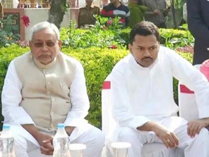 Nitish Kumar son Nishant Kumar maybe entering into Bihar Politics in near future as JDU face Against Lalu Prasad Yadav RJD | मुख्यमंत्री नितीश कुमार एकुलता एक मुलगा निशांतला लाँच करण्याच्या तयारीत? चर्चांना उधाण