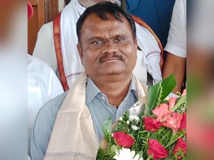 Shivne Mandal officer in Maval taluka caught red-handed while accepting a bribe of Rs 2 lakhs | मावळ तालुक्यातील शिवणे मंडल अधिकाऱ्याला २ लाखांची लाच घेताना रंगेहाथ पकडले Shivne Mandal officer in Maval taluka caught red-handed while accepting a bribe of Rs 2 lakhs | मावळ तालुक्यातील शिवणे मंडल अधिकाऱ्याला २ लाखांची लाच घेताना रंगेहाथ पकडले