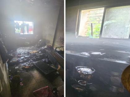 Pune: Smell of gas in the morning; Lighter lit and exploded, four members of the same family injured, couple's condition critical | Pune: पहाटे गॅसचा वास; लायटर लावले अन् स्फोट, एकाच कुटुंबातील चौघे जखमी, दाम्पत्याची प्रकृती चिंताजनक Pune: Smell of gas in the morning; Lighter lit and exploded, four members of the same family injured, couple's condition critical | Pune: पहाटे गॅसचा वास; लायटर लावले अन् स्फोट, एकाच कुटुंबातील चौघे जखमी, दाम्पत्याची प्रकृती चिंताजनक