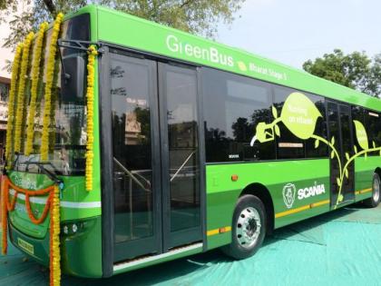 The Municipal Corporation Green Bus will take over! | -तर मनपा ग्रीन बस आपल्या ताब्यात घेईल!