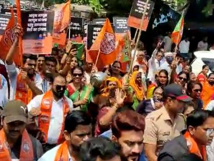 The beginning of BJP-MNS alliance ?; Massive protest against water crisis in Kalyan | भाजपा अन् मनसेच्या युतीची नांदी?; कल्याणमध्ये भेडसावणाऱ्या पाणीप्रश्नी काढला विशाल मोर्चा