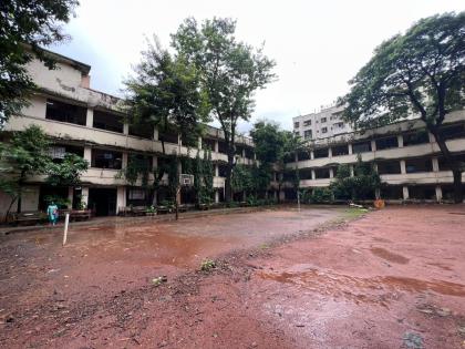 Numerous inconveniences at Dahisar's Sakharam Tare Municipal School future of students is at stake | दहिसरच्या सखाराम तरे महापालिका शाळेत असंख्य असुविधा; विद्यार्थ्यांचे भवितव्य धोक्यात