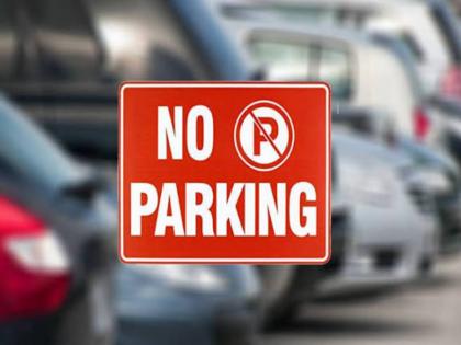 pune news action is being taken against vehicles parked on the road; Traffic police's indifference is the reason for the traffic jam in the city | शहरातील वाहतूक कोंडीला वाहतूक पोलिसच कारणीभूत; नो पार्किंगमधील वाहनांवर नावालाच कारवाई; कोटी-सव्वा कोटीचा दंड दोन लाखावर