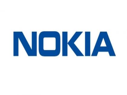 nokia set to launch cheap feature phone | नोकिया आणणार स्वस्त फोर-जी फिचर फोन