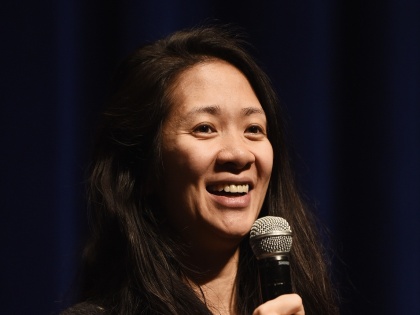 Oscar 2021 - hollywood chloe zhao wins best director award see the list of oscar winners | Oscars 2021: चुलू जौ हिने इतिहास रचला, सर्वोत्कृष्ट दिग्दर्शकाचा ऑस्कर जिंकणारी पहिली आशियाई महिला