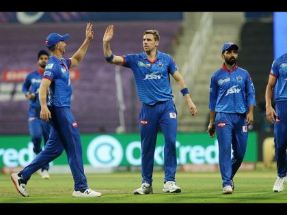 RCB vs DC Latest News : Devdutt Padikkal (50), AB de Villiers (35) take Royal Challengers Bangalore to 152/7 against Delhi Capitals   | RCB vs DC Latest News : रॉयल चॅलेंजर्स बंगळुरूचे दिग्गज मोक्याच्या क्षणी ढेपाळले, दिल्ली कॅपिटल्सनं त्यांना रोखले