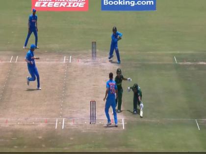 Ind U19 vs Pak U19, semi-final U19WC : Rohail Nazir and Qasim Akram end up at the same end and the latter has to make his way back to the pavilion | Ind U19 vs Pak U19 : पाकिस्तानी फलंदाजांचा पोपट; धाव घेण्यासाठी दोघंही धावले एकाच दिशेला, Video